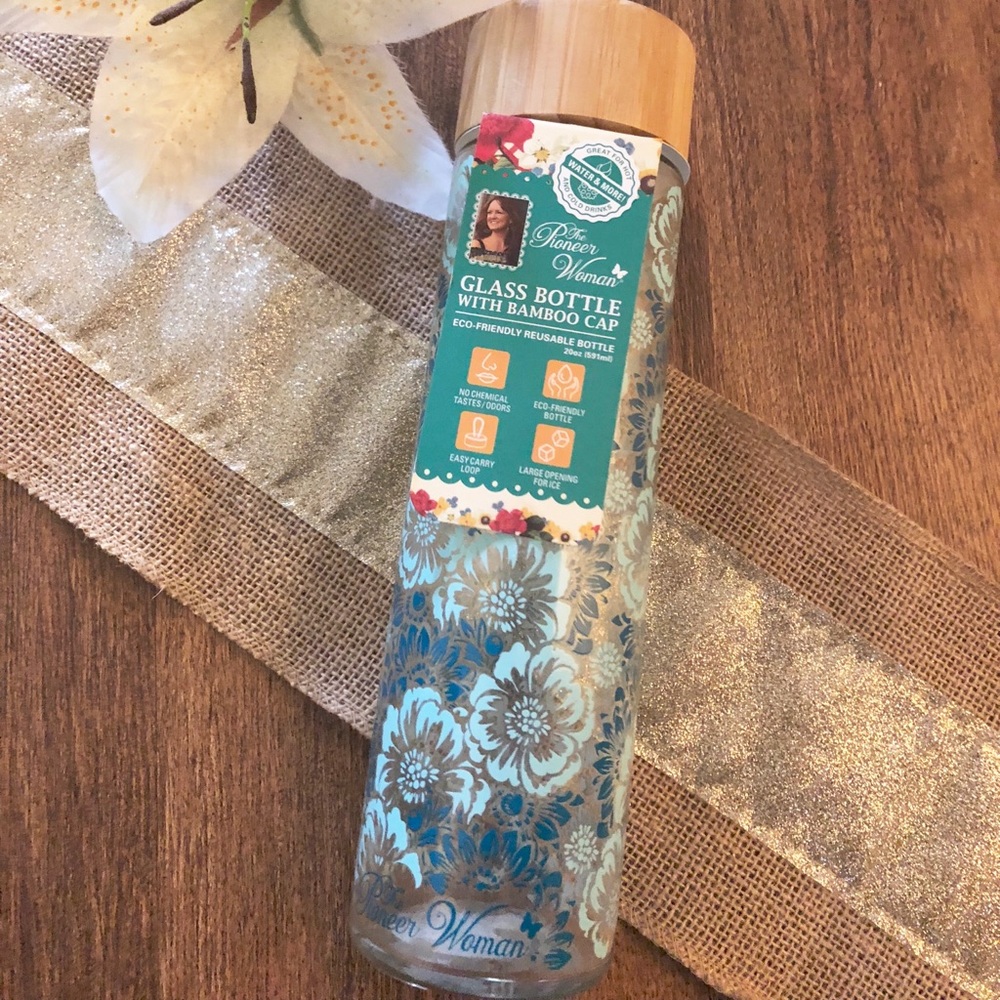 Glass bottle
